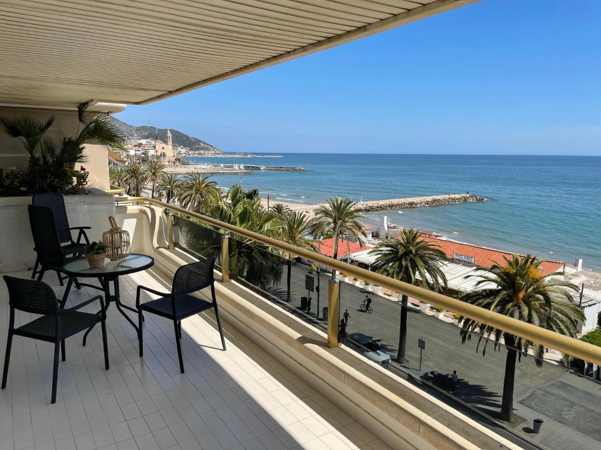 Mediterraneo Sitges Kültér fotó