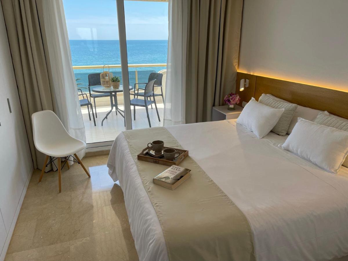 Mediterraneo Sitges Kültér fotó