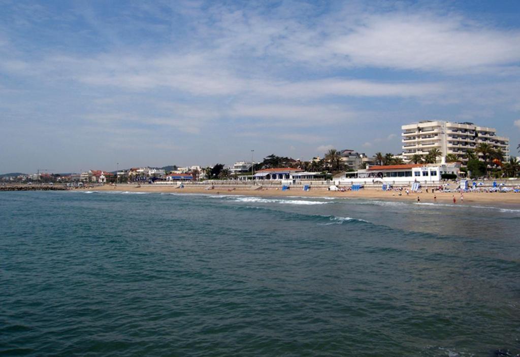 Mediterraneo Sitges Kültér fotó