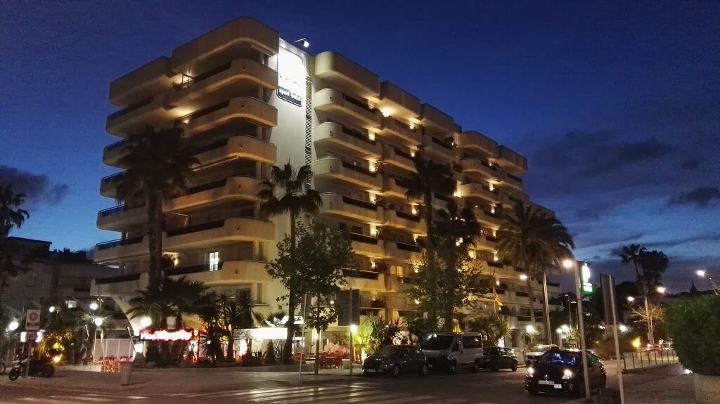 Mediterraneo Sitges Kültér fotó
