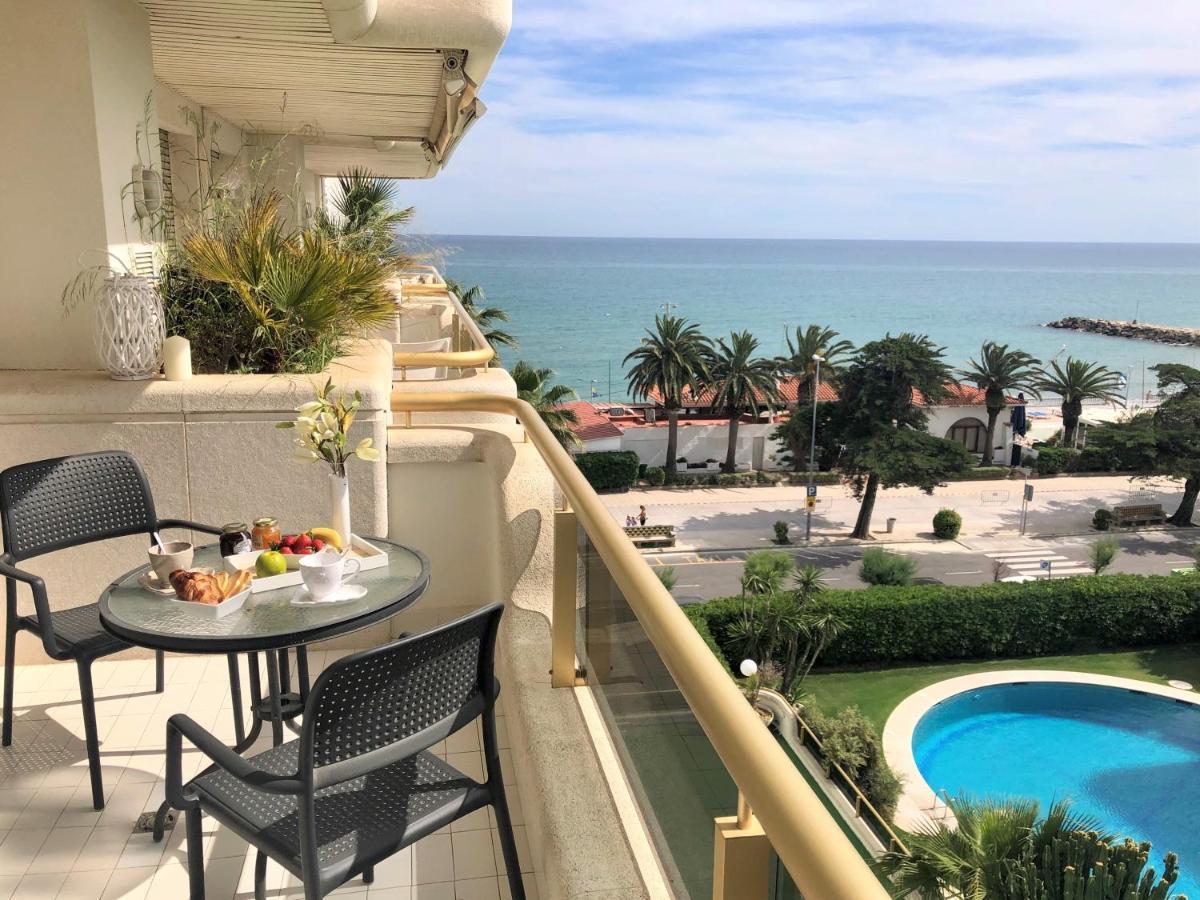 Mediterraneo Sitges Kültér fotó